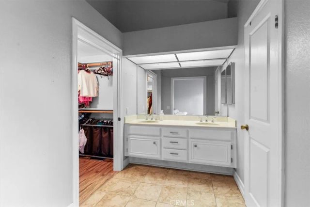 8520 Lake Knoll C, Garden Grove, CA 92844