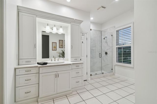 701 S PACKWOOD AVENUE, Tampa, FL 33606