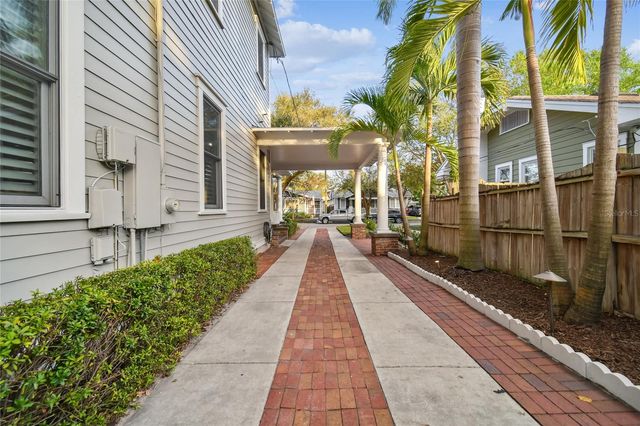 701 S PACKWOOD AVENUE, Tampa, FL 33606