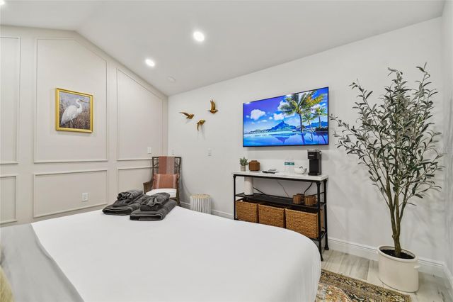 701 S PACKWOOD AVENUE, Tampa, FL 33606