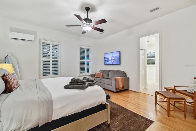 701 S PACKWOOD AVENUE, Tampa, FL 33606