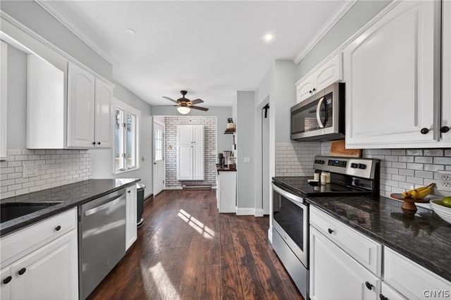 870 County Route 55, Granby, NY 13069