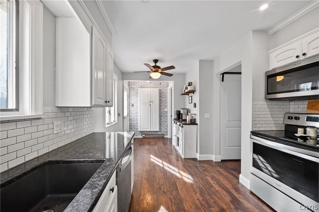 870 County Route 55, Granby, NY 13069