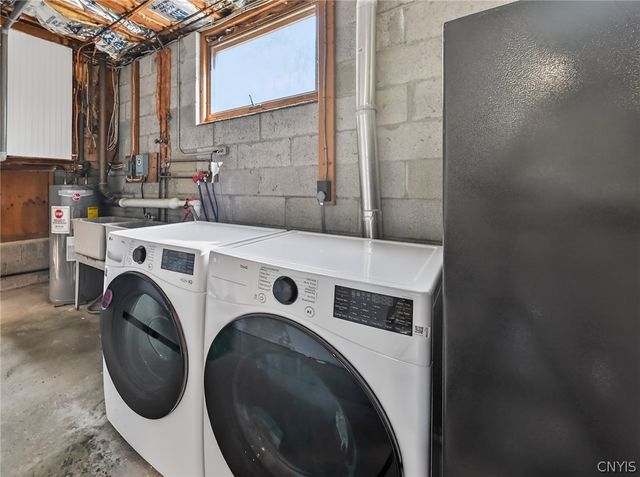 870 County Route 55, Granby, NY 13069