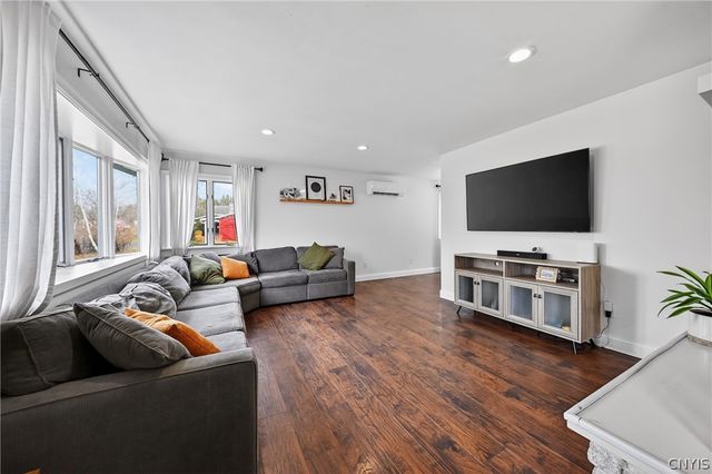 870 County Route 55, Granby, NY 13069