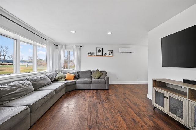 870 County Route 55, Granby, NY 13069