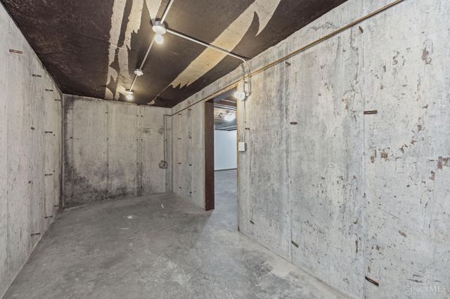 18022 Gauche Road, Perry Twp, OH 45118