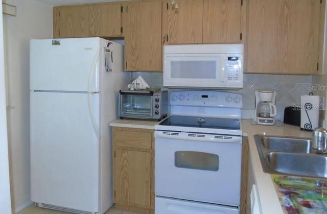 12538 SW KINGSWAY CIRCLE 806, Lake Suzy, FL 34269