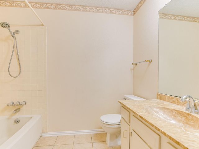 11206 Blackmoor DR, Austin, TX 78759