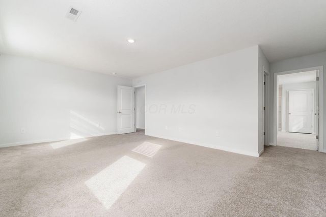 250 Sterndale Drive, Pickerington, OH 43147