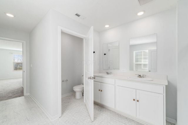 250 Sterndale Drive, Pickerington, OH 43147