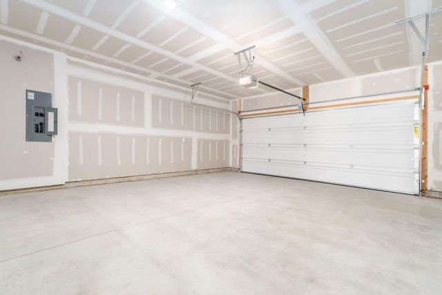 250 Sterndale Drive, Pickerington, OH 43147