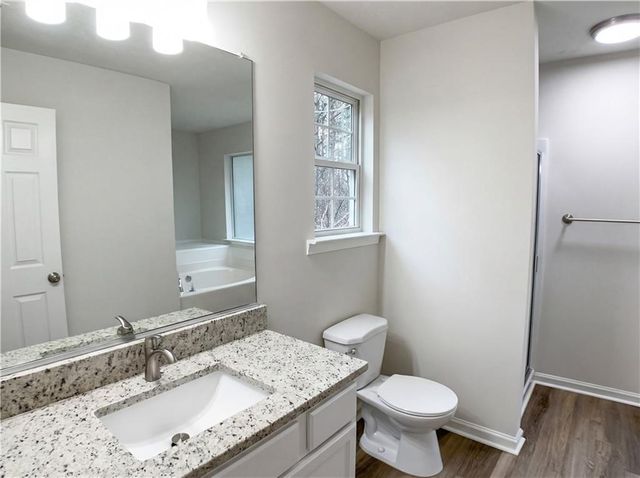 1426 River Falls View, Monroe, GA 30655