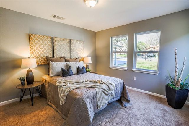 407 W Odell ST, Austin, TX 78752