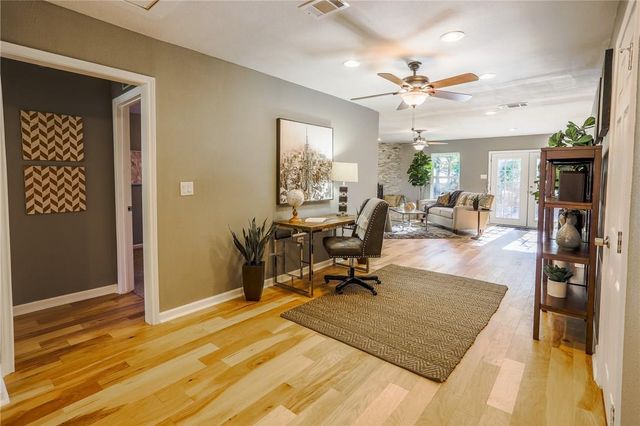 407 W Odell ST, Austin, TX 78752