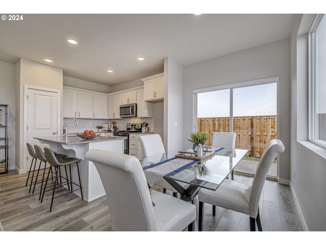 3710 Ash St Lot 111, Forest Grove, OR 97116