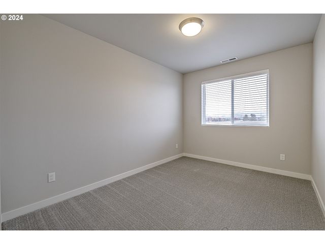 3710 Ash St Lot 111, Forest Grove, OR 97116
