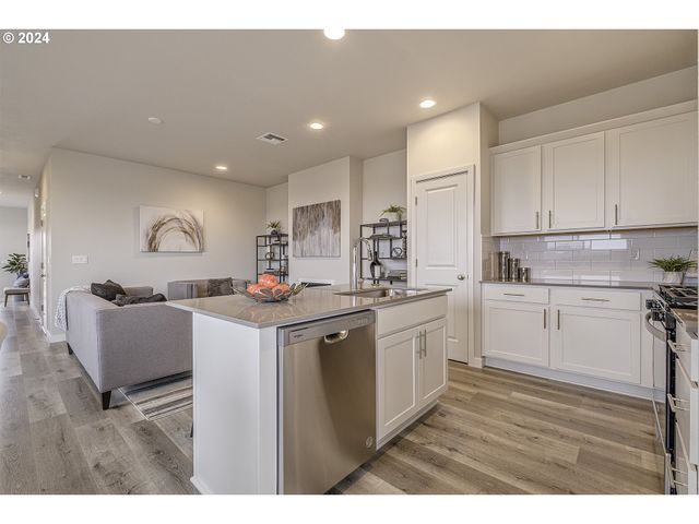 3710 Ash St Lot 111, Forest Grove, OR 97116