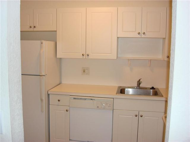 770 SE 2 Avenue 105f, Deerfield Beach, FL 33441