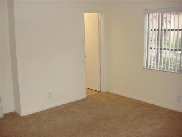 770 SE 2 Avenue 105f, Deerfield Beach, FL 33441