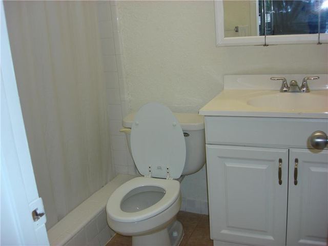 770 SE 2 Avenue 105f, Deerfield Beach, FL 33441