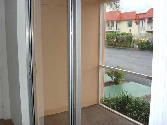 770 SE 2 Avenue 105f, Deerfield Beach, FL 33441