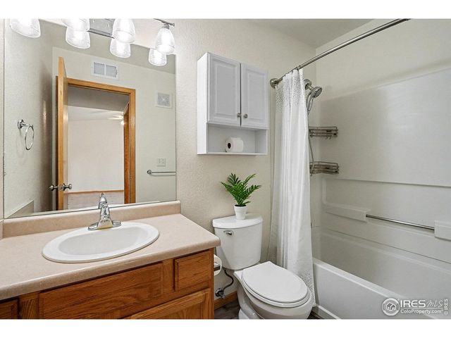 1221 University Ave A303, Fort Collins, CO 80521