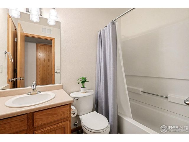 1221 University Ave A303, Fort Collins, CO 80521