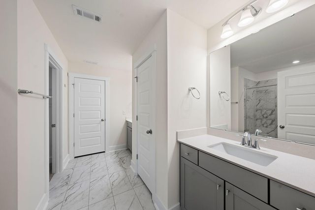 463 Autumn Rain Street, Cary, NC 27519