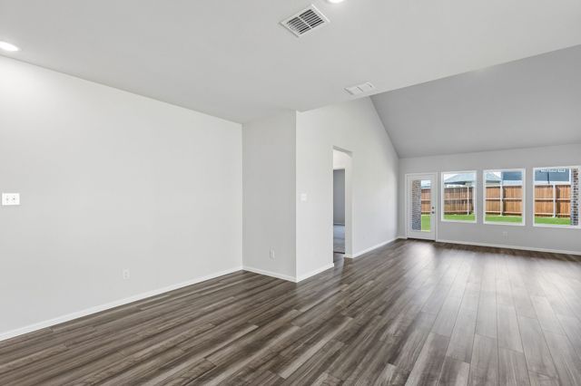 508 Oceania Lane, Seagoville, TX 75159