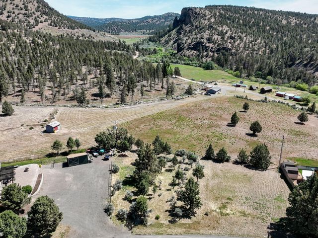 NW Circle Avenue, Prineville, OR 97754