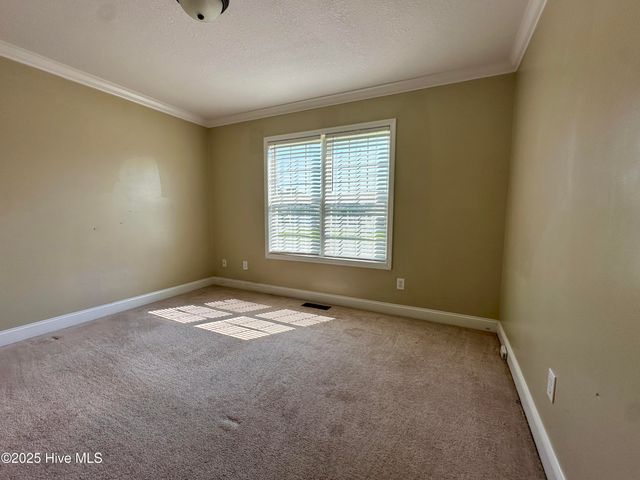 301 Jubilance Lane, Jacksonville, NC 28540