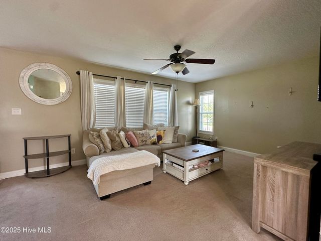 301 Jubilance Lane, Jacksonville, NC 28540