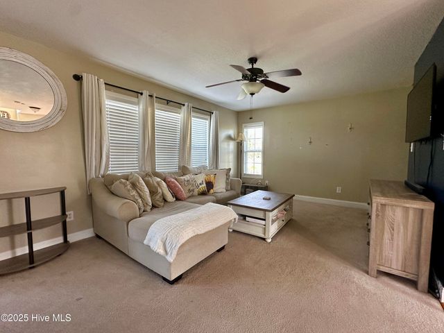 301 Jubilance Lane, Jacksonville, NC 28540
