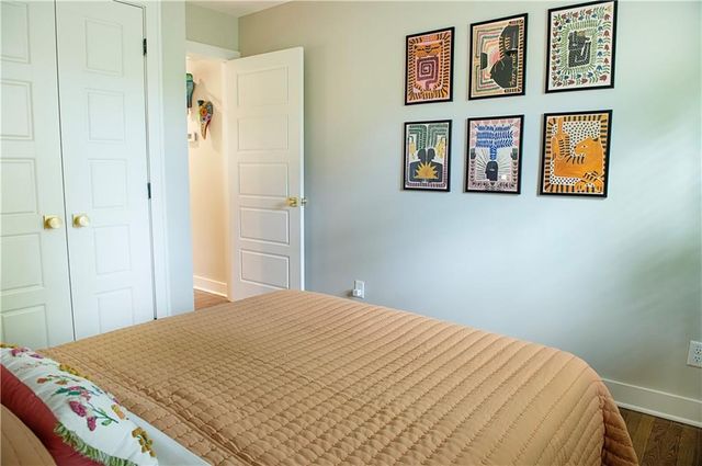 7921 W 91st Terrace, Overland Park, KS 66212