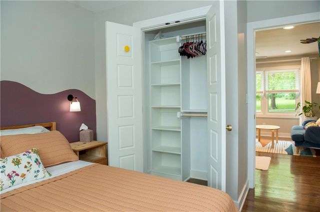 7921 W 91st Terrace, Overland Park, KS 66212