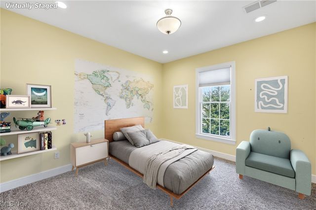 7171 Paddington Rowe, Canfield, OH 44406