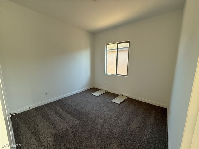 162 Sun Glaze Avenue, Henderson, NV 89011