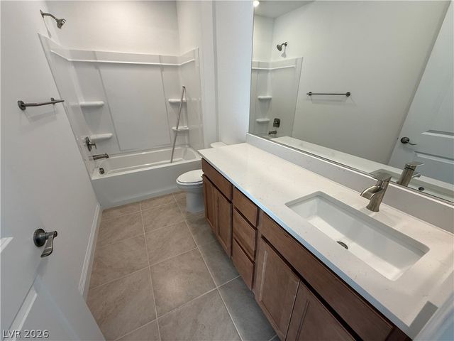 162 Sun Glaze Avenue, Henderson, NV 89011