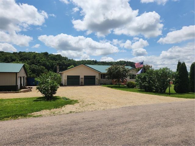 9283 Festival Avenue, Sparta, WI 54656