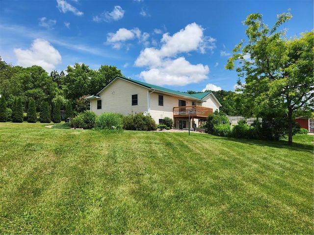 9283 Festival Avenue, Sparta, WI 54656