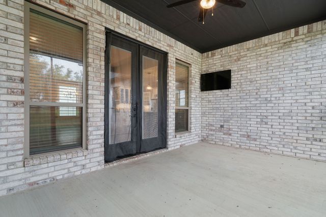 105 N Ridge Court, Weatherford, TX 76088