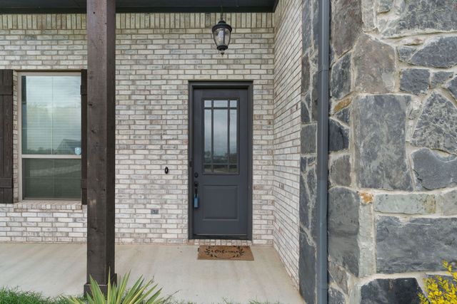 105 N Ridge Court, Weatherford, TX 76088