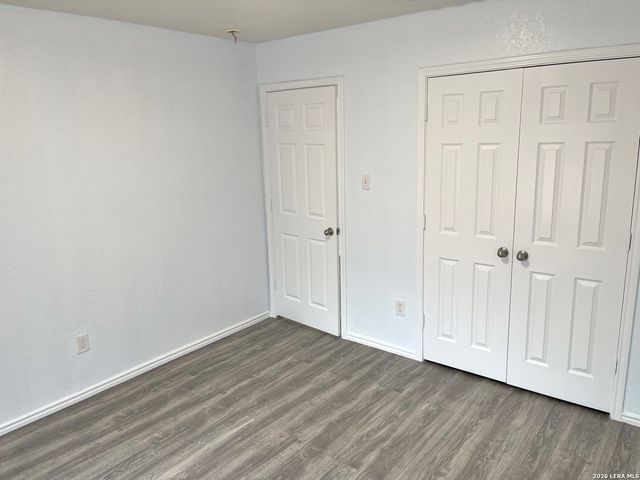 8854 FENWOOD ST, San Antonio, TX 78250