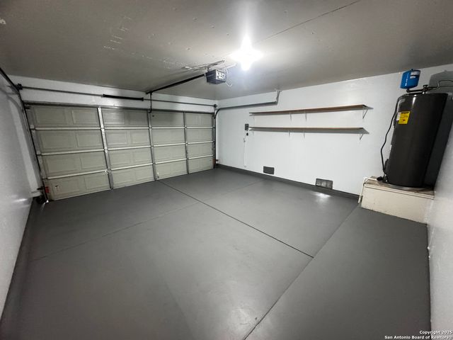 8854 FENWOOD ST, San Antonio, TX 78250