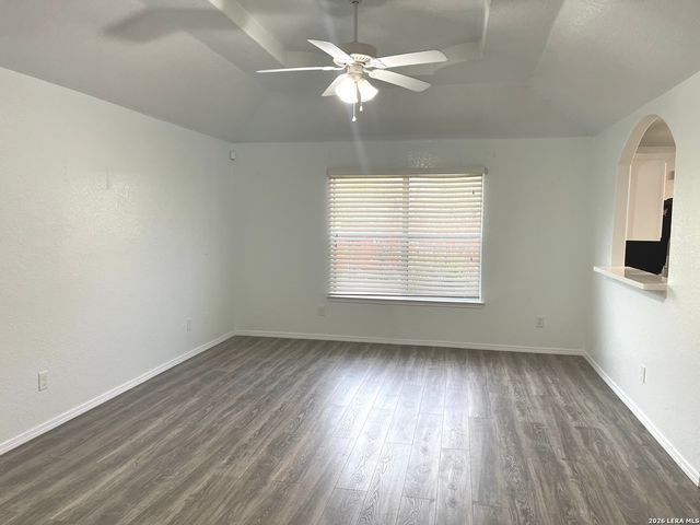 8854 FENWOOD ST, San Antonio, TX 78250