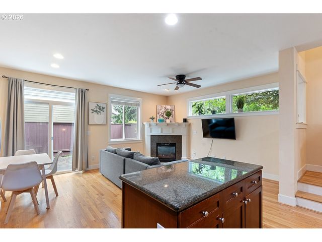 13838 Sw ANNA Ct, Portland, OR 97223