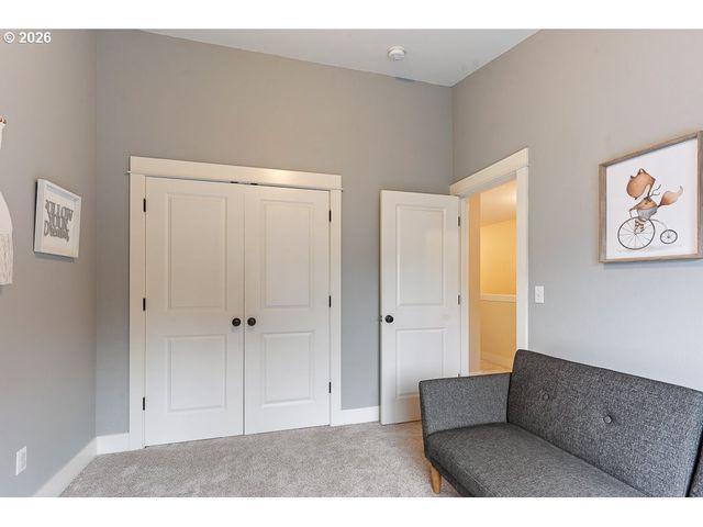 13838 Sw ANNA Ct, Portland, OR 97223