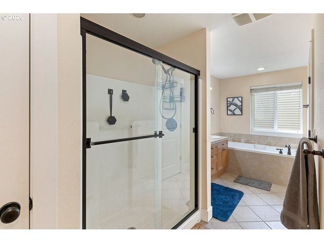 13838 Sw ANNA Ct, Portland, OR 97223