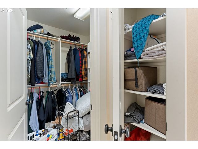 13838 Sw ANNA Ct, Portland, OR 97223
